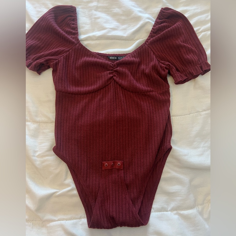 SHEIN Wine Ribbed Short Sleeve Bodysuit